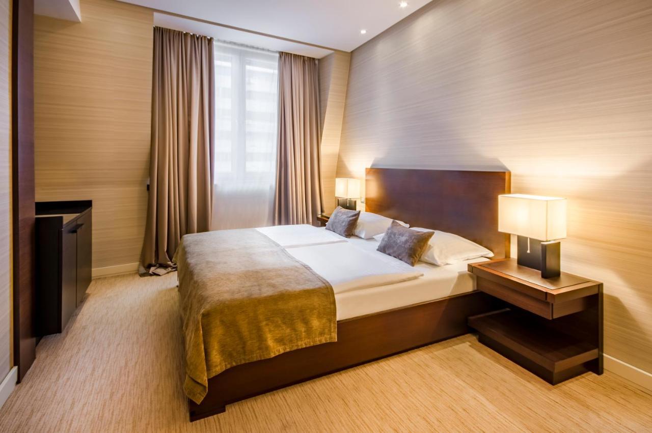 Hotel Residence Zagreb Buitenkant foto