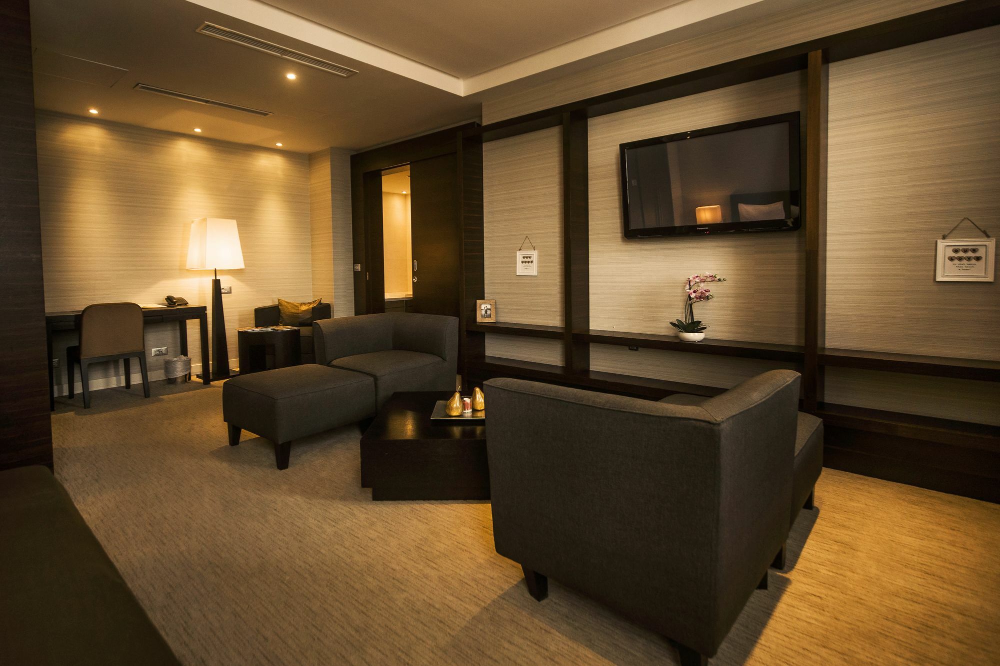 Hotel Residence Zagreb Buitenkant foto